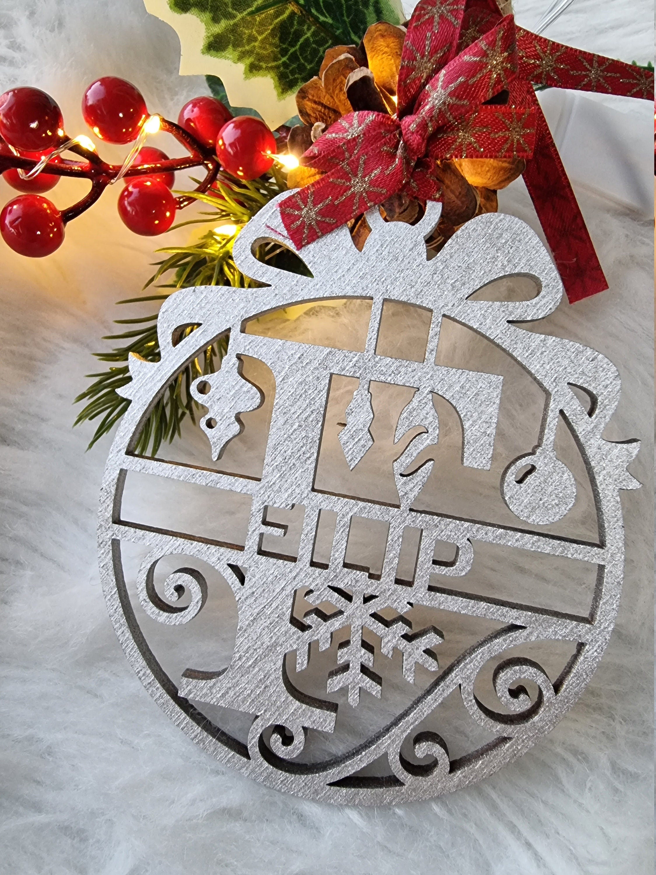 Weihnachtsdeko,Personalisierte Weihnachtkugel, Christbaumanhänger/mit Wunschnamen aus Holz Natur/Weihnachtsgeschenk,weihnachtsdeko mit namen