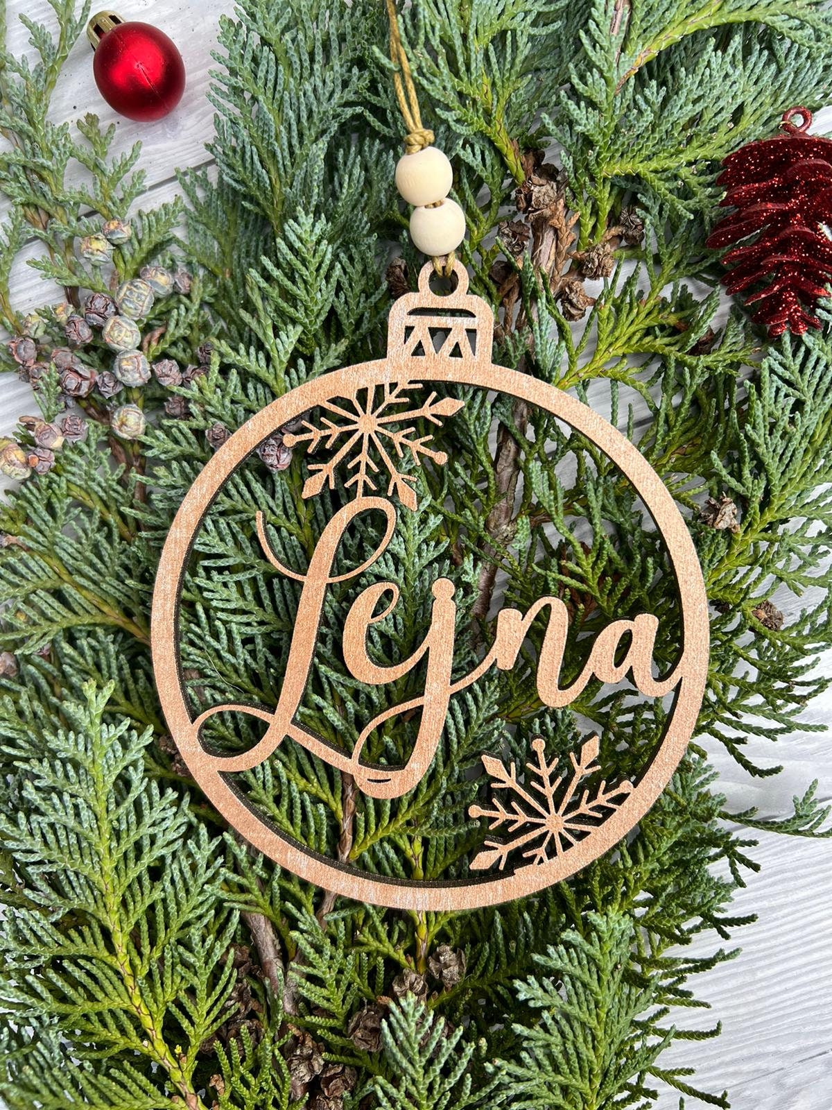 Weihnachtsdeko,Personalisierte Weihnachtkugel, Christbaumanhänger,mit Wunschnamen aus Holz Natur,Weihnachtsgeschenk,weihnachtsdeko mit namen