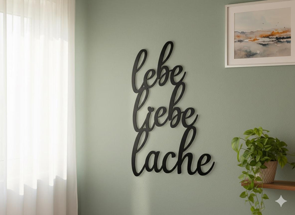 3D Schriftzug "Lebe Liebe Lache" aus Holz und Acrylglas, in verschiedenen Farben